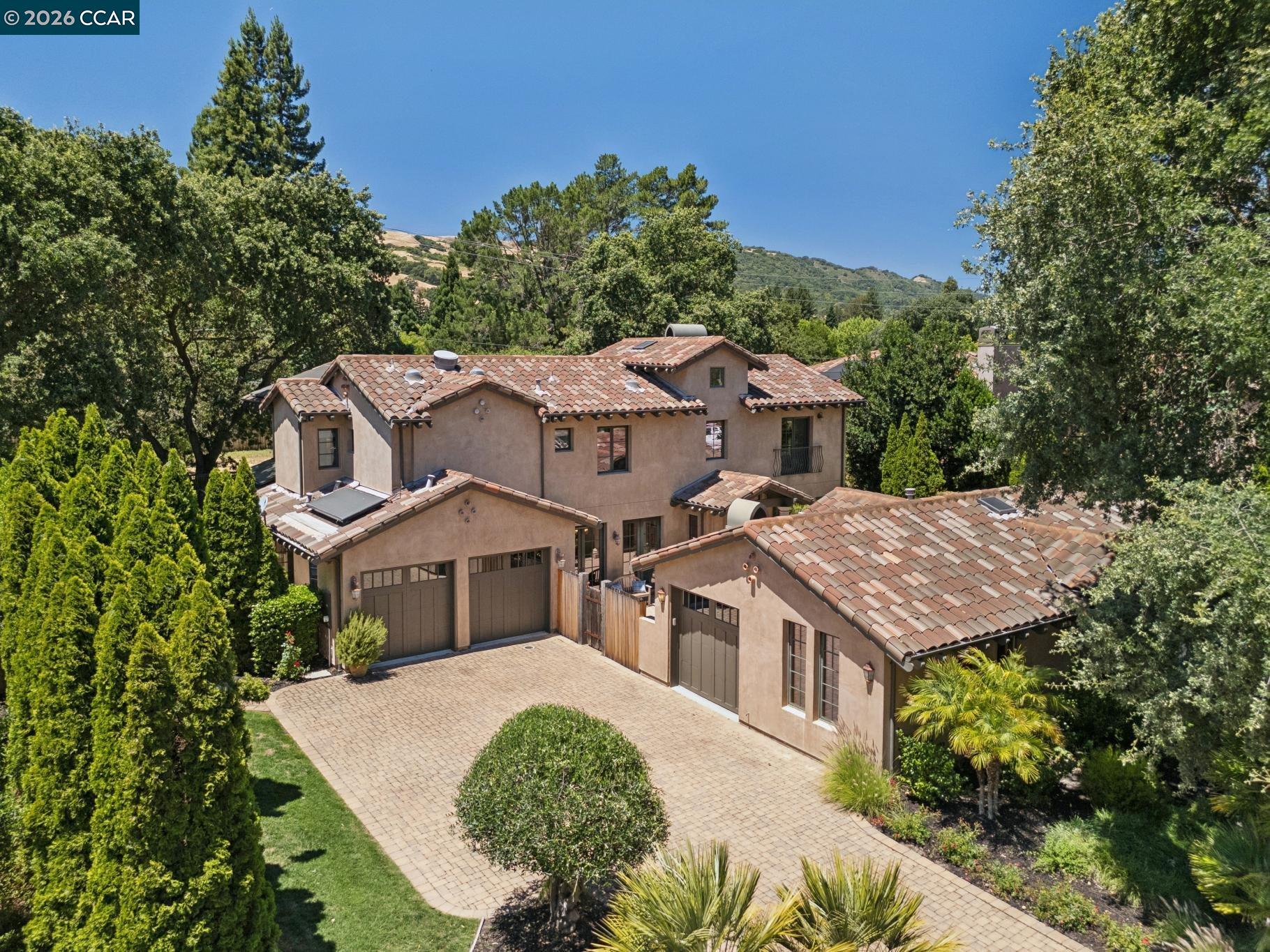 35 Rhett Place Danville, CA 94526 - Photo 1 of 69