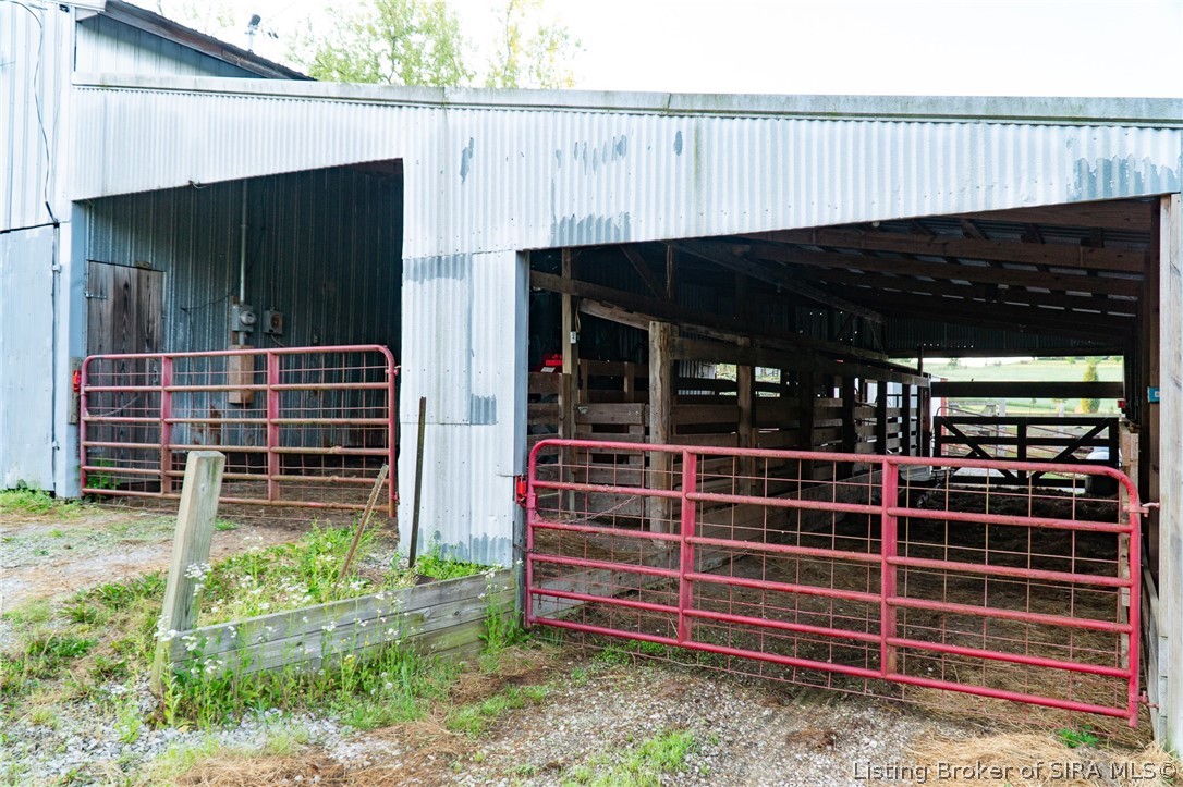 62 East St Road Sulphur, IN 47118 - Photo 17 of 35