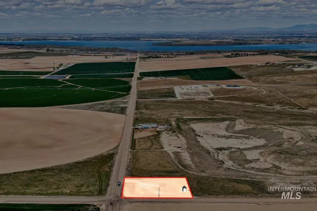 $259,900 | 9002 Deer Flat Road, Nampa, ID 83686