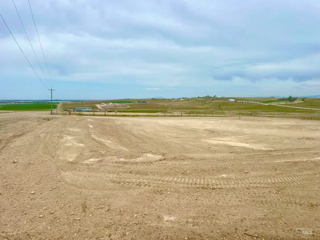 $259,900 | 9002 Deer Flat Road, Nampa, ID 83686