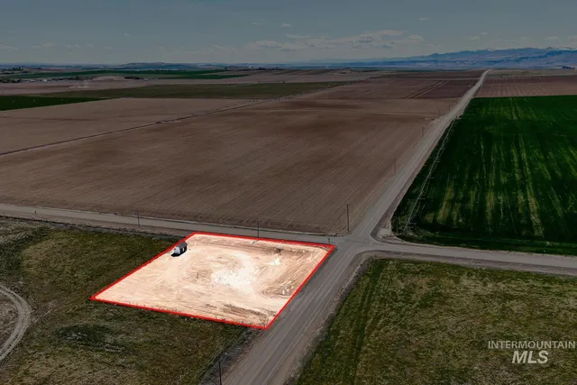 $259,900 | 9002 Deer Flat Road, Nampa, ID 83686