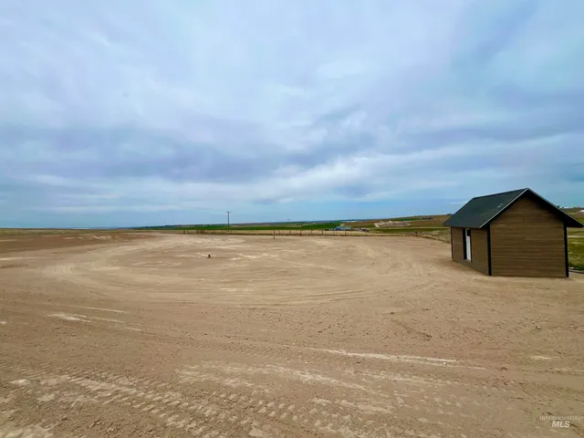 $259,900 | 9002 Deer Flat Road, Nampa, ID 83686