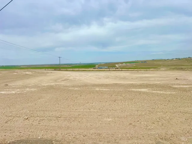 $259,900 | 9002 Deer Flat Road, Nampa, ID 83686