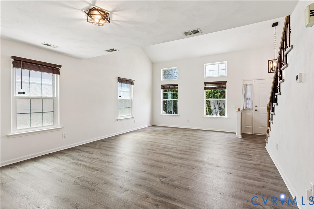 407 Stonegate Way Suffolk, VA 23435 - Photo 8 of 46