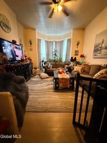 $265,000 | 301 2nd Street, Troy, NY 12180