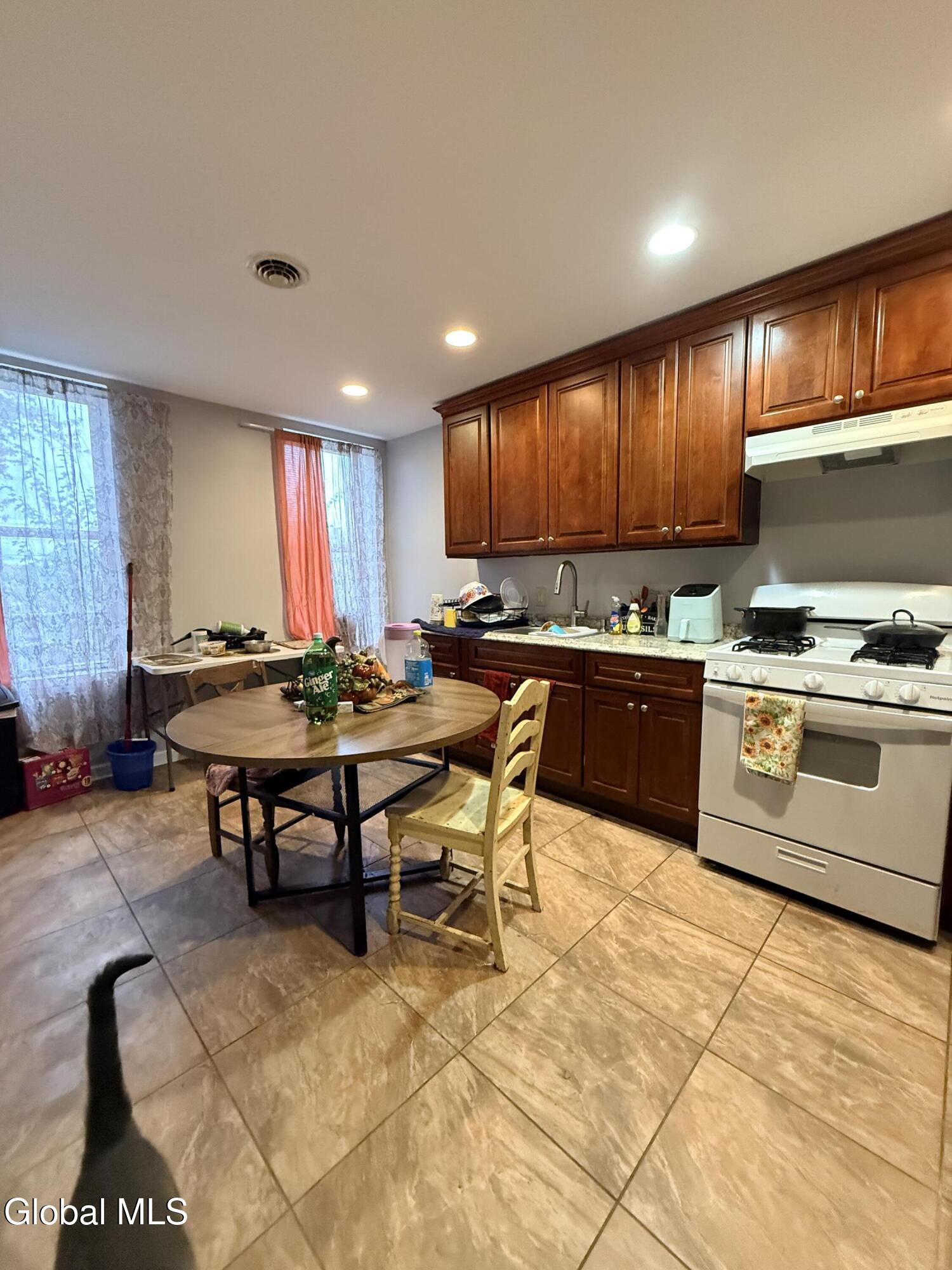 301 2nd Street Troy, NY 12180 - Photo 22 of 27 IMG_2027