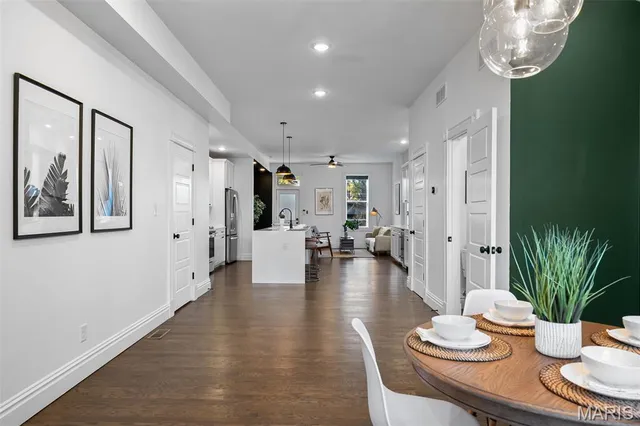 $439,500 | 4390 Chouteau Avenue, St. Louis, MO 63110