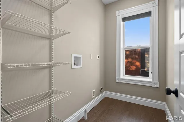 $439,500 | 4390 Chouteau Avenue, St. Louis, MO 63110