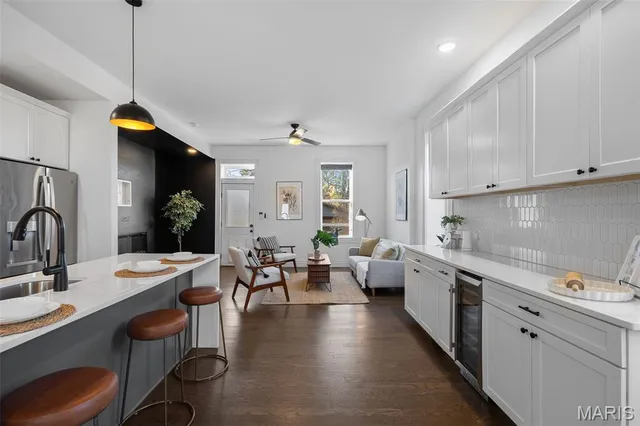 $439,500 | 4390 Chouteau Avenue, St. Louis, MO 63110