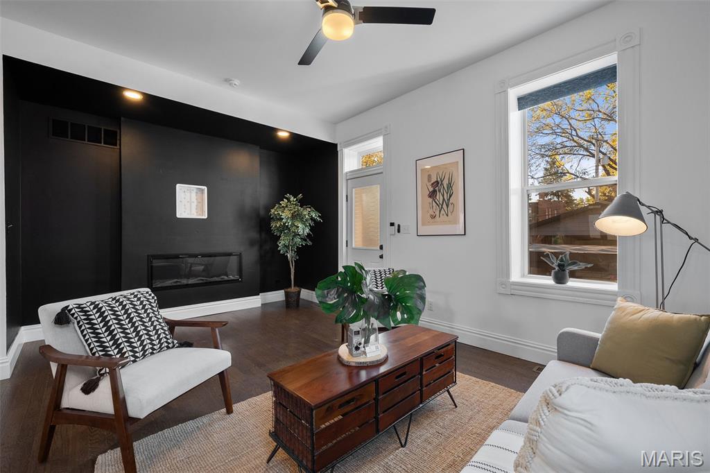 4390 Chouteau Avenue St. Louis, MO 63110 - Photo 8 of 39