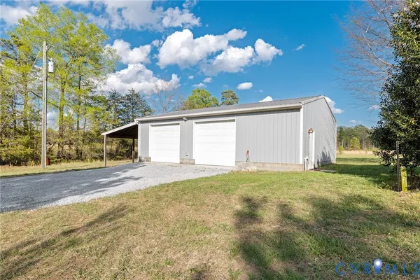 $749,000 | 1895 Cemetery Road, Chase City, VA 23924