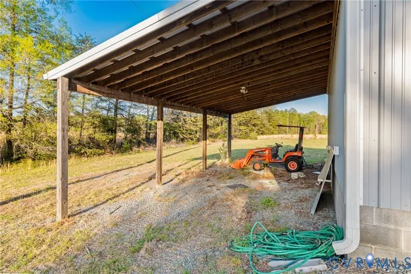 $749,000 | 1895 Cemetery Road, Chase City, VA 23924