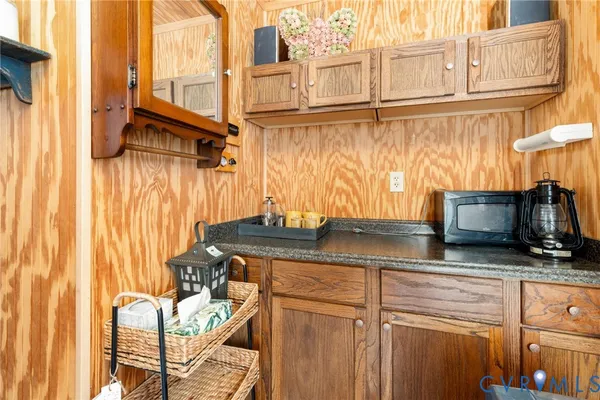 $749,000 | 1895 Cemetery Road, Chase City, VA 23924