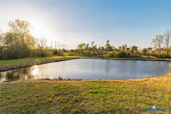 $749,000 | 1895 Cemetery Road, Chase City, VA 23924