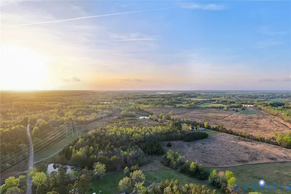 $749,000 | 1895 Cemetery Road, Chase City, VA 23924