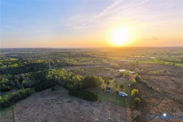 $749,000 | 1895 Cemetery Road, Chase City, VA 23924