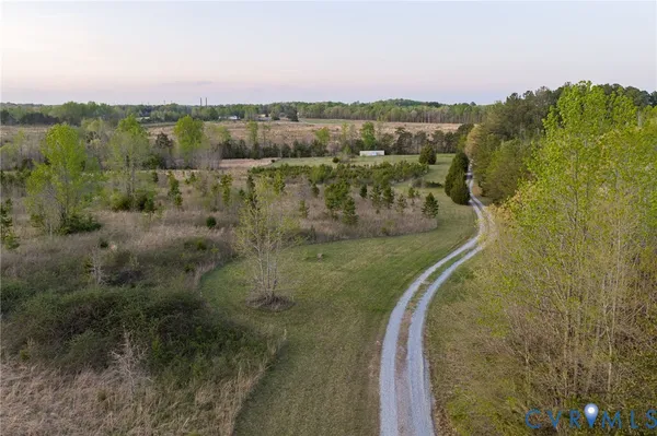 $749,000 | 1895 Cemetery Road, Chase City, VA 23924