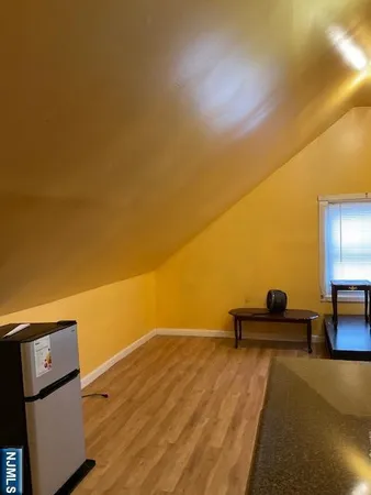 $1,400 | 108 South 16th Street, Unit 3, East Orange, NJ 07018