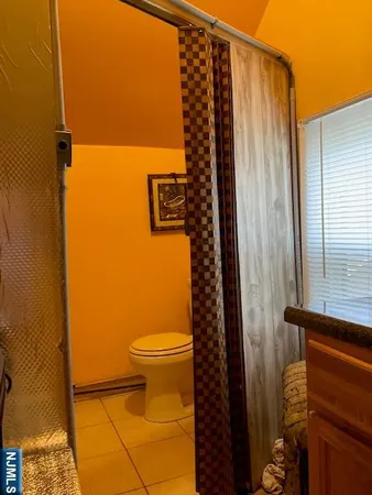 $1,400 | 108 South 16th Street, Unit 3, East Orange, NJ 07018