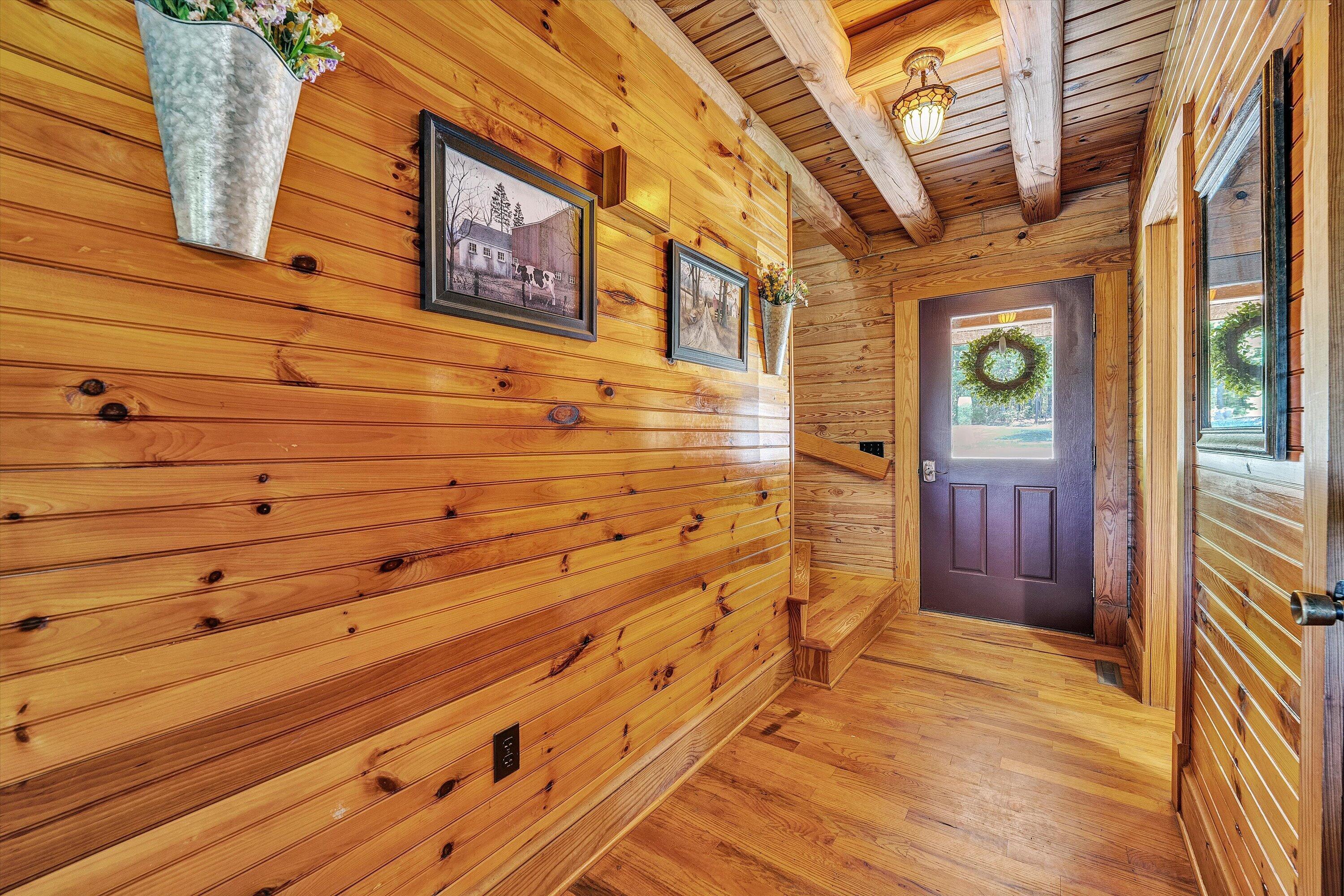 180 Thompson Ridge Circle Ferrum, VA 24088 - Photo 10 of 74 Foyer