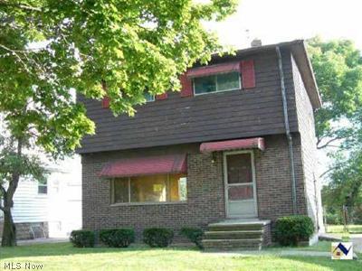 17102 Ridgeton Drive Cleveland, OH 44128 - Photo 1 of 1 Gallery Image 1