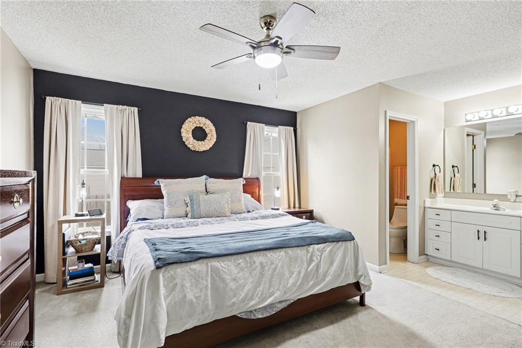 323 Jarrett Road Thomasville, NC 27360 - Photo 17 of 25 Gallery Image 17