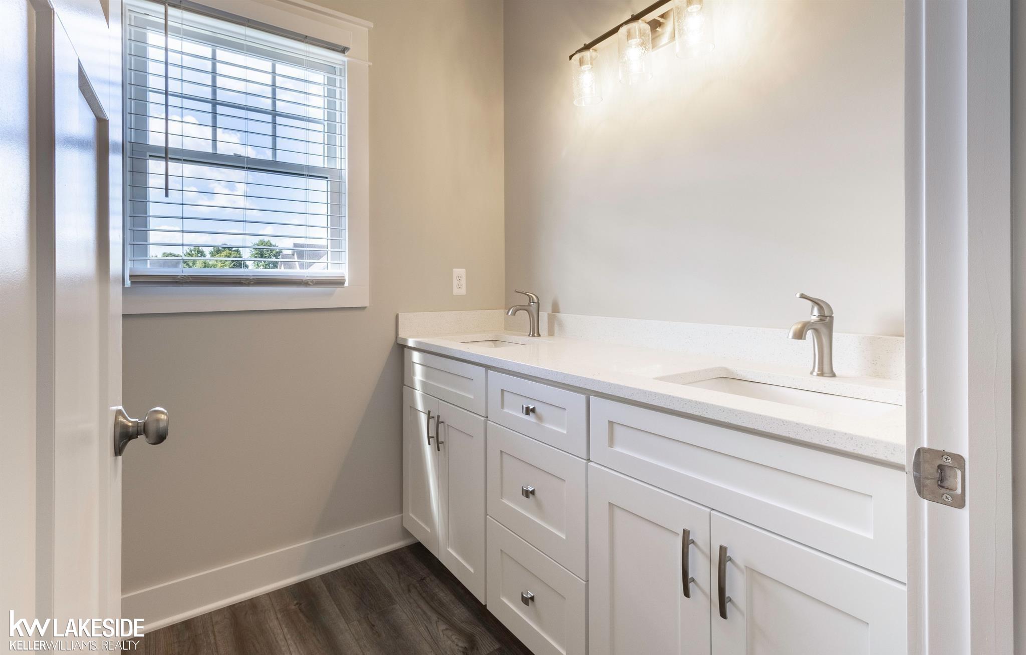 2197 Capac Road Allenton, MI 48002 - Photo 8 of 42 50121005-7.JPG