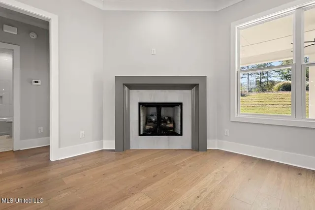 $379,900 | 205 Lake Crest Drive, Madison, MS 39110