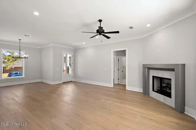 $379,900 | 205 Lake Crest Drive, Madison, MS 39110