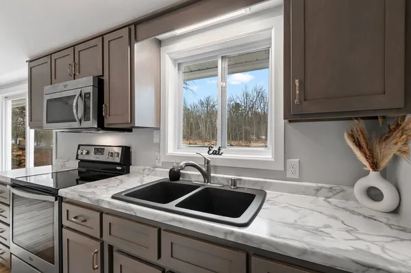 $259,900 | 9762 Gray Lake Road, Gillett, WI 54124