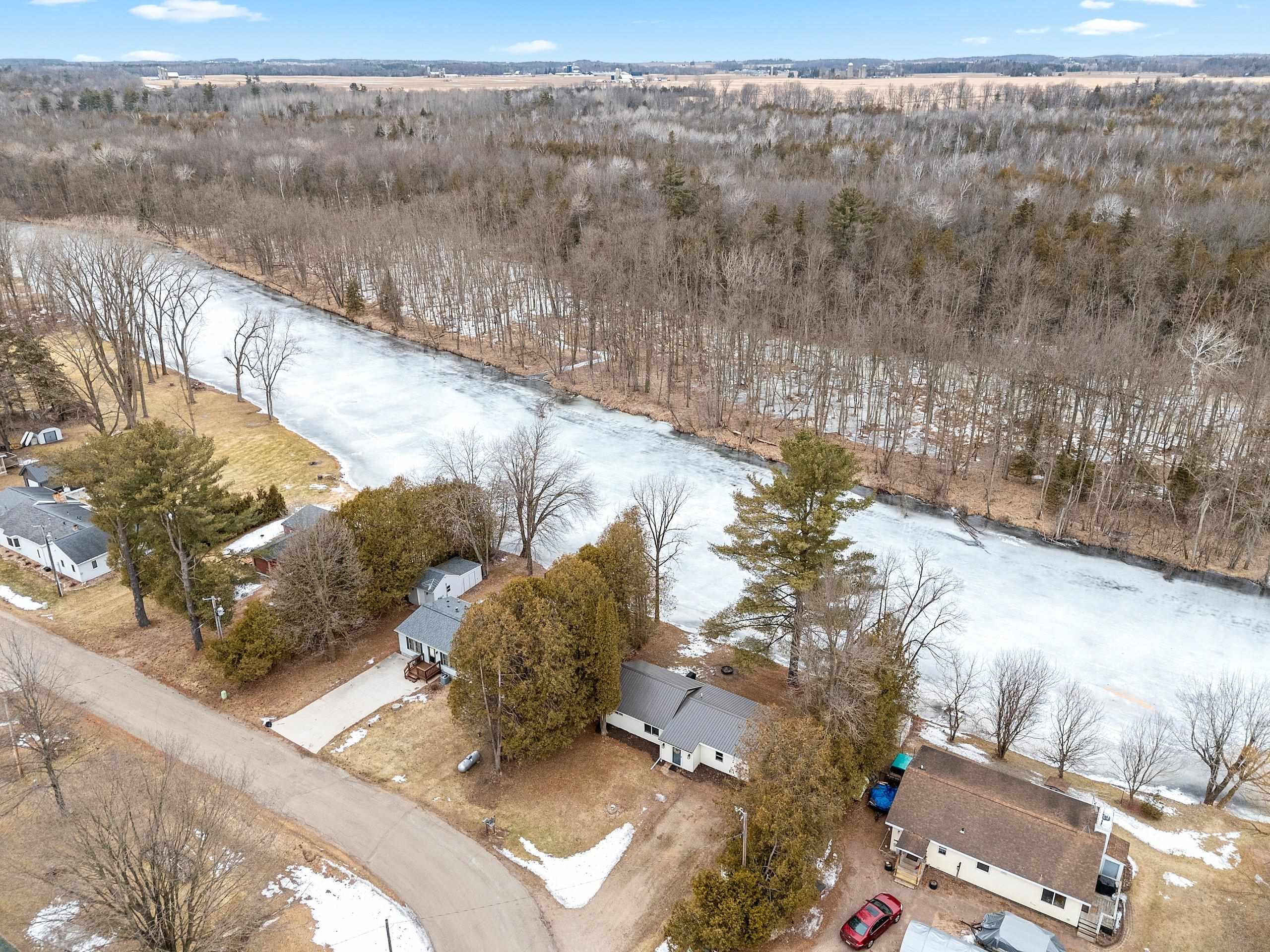 9762 Gray Lake Road Gillett, WI 54124 - Photo 31 of 60