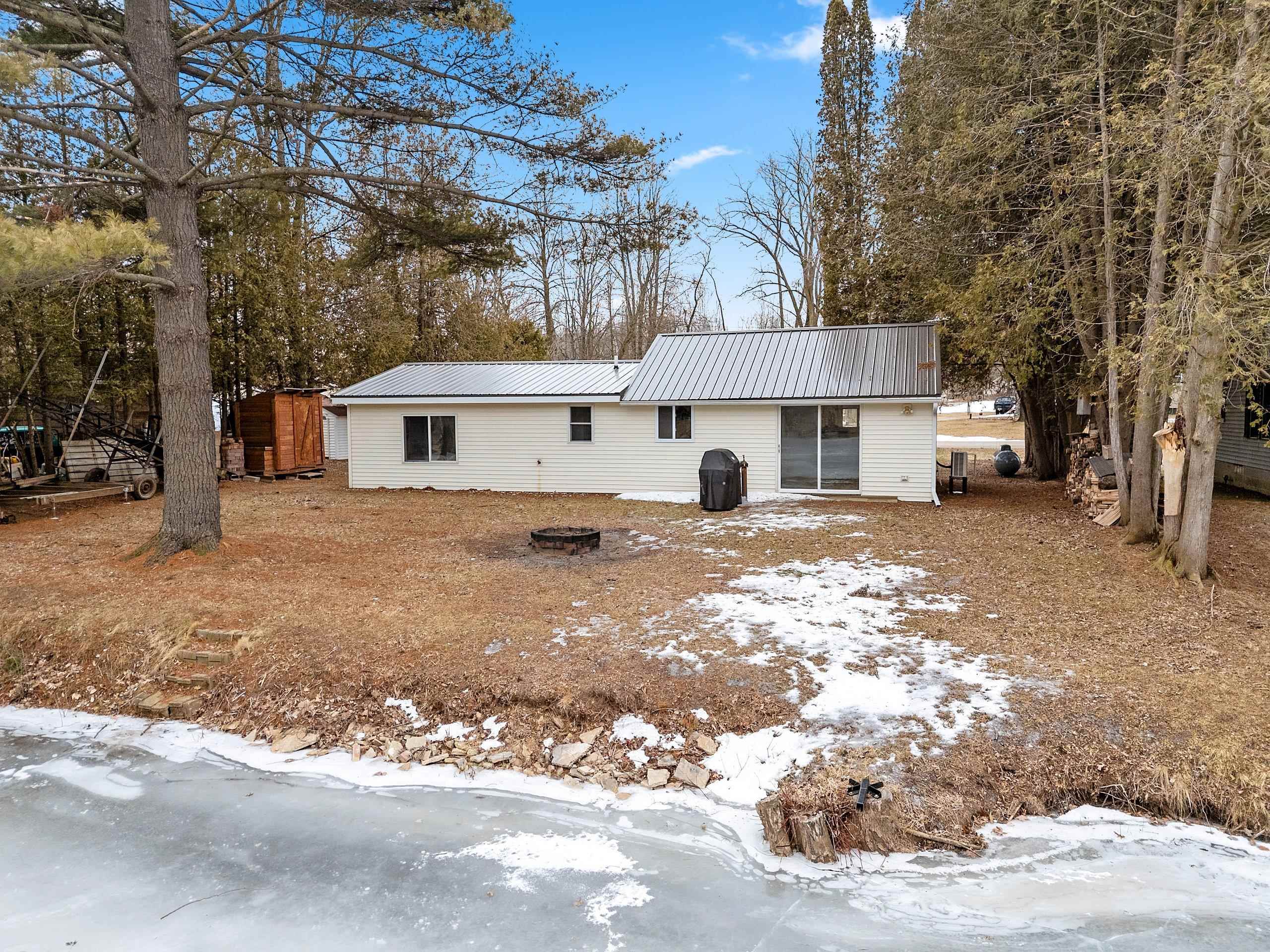 9762 Gray Lake Road Gillett, WI 54124 - Photo 37 of 60