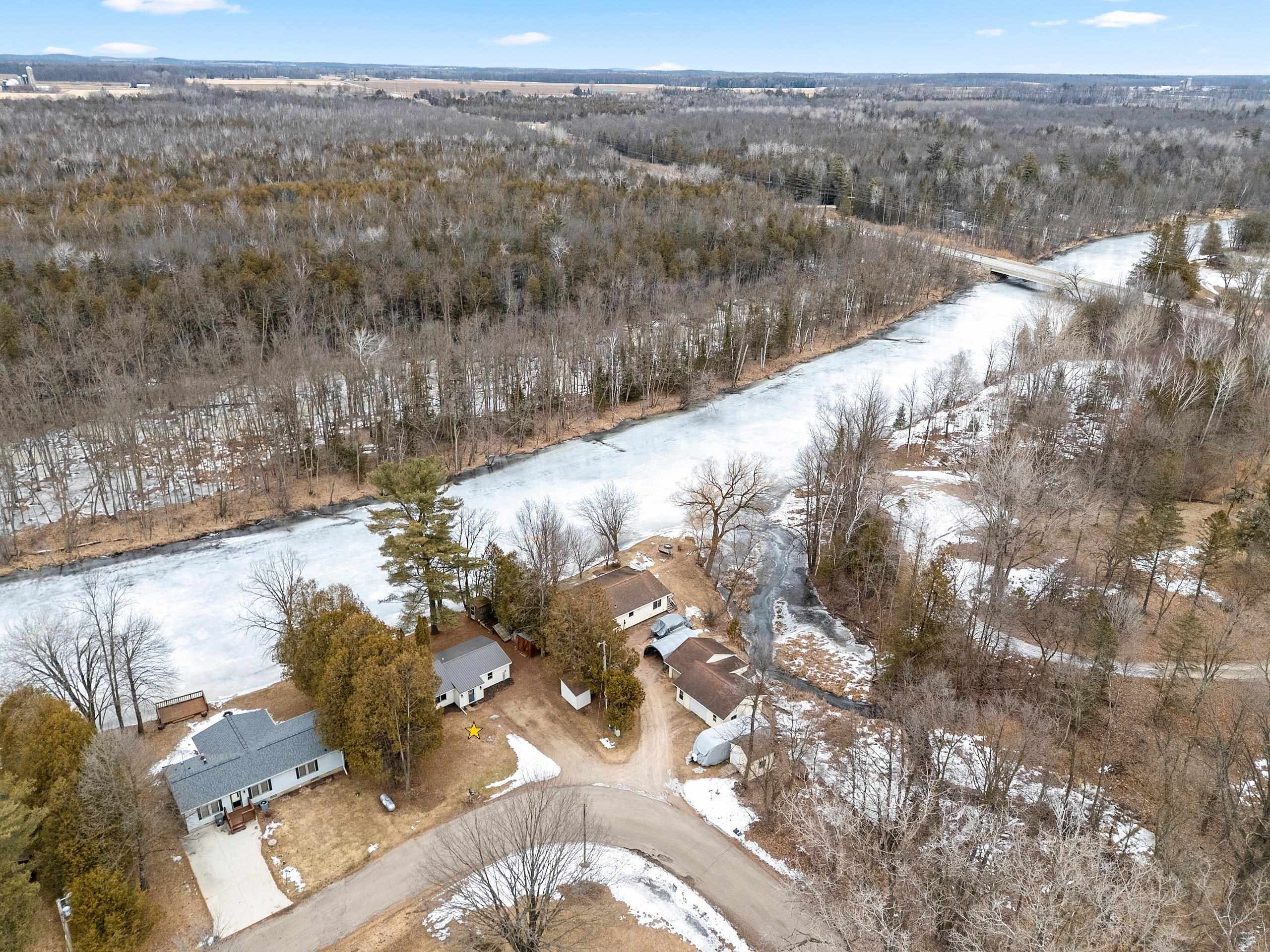 9762 Gray Lake Road Gillett, WI 54124 - Photo 41 of 60