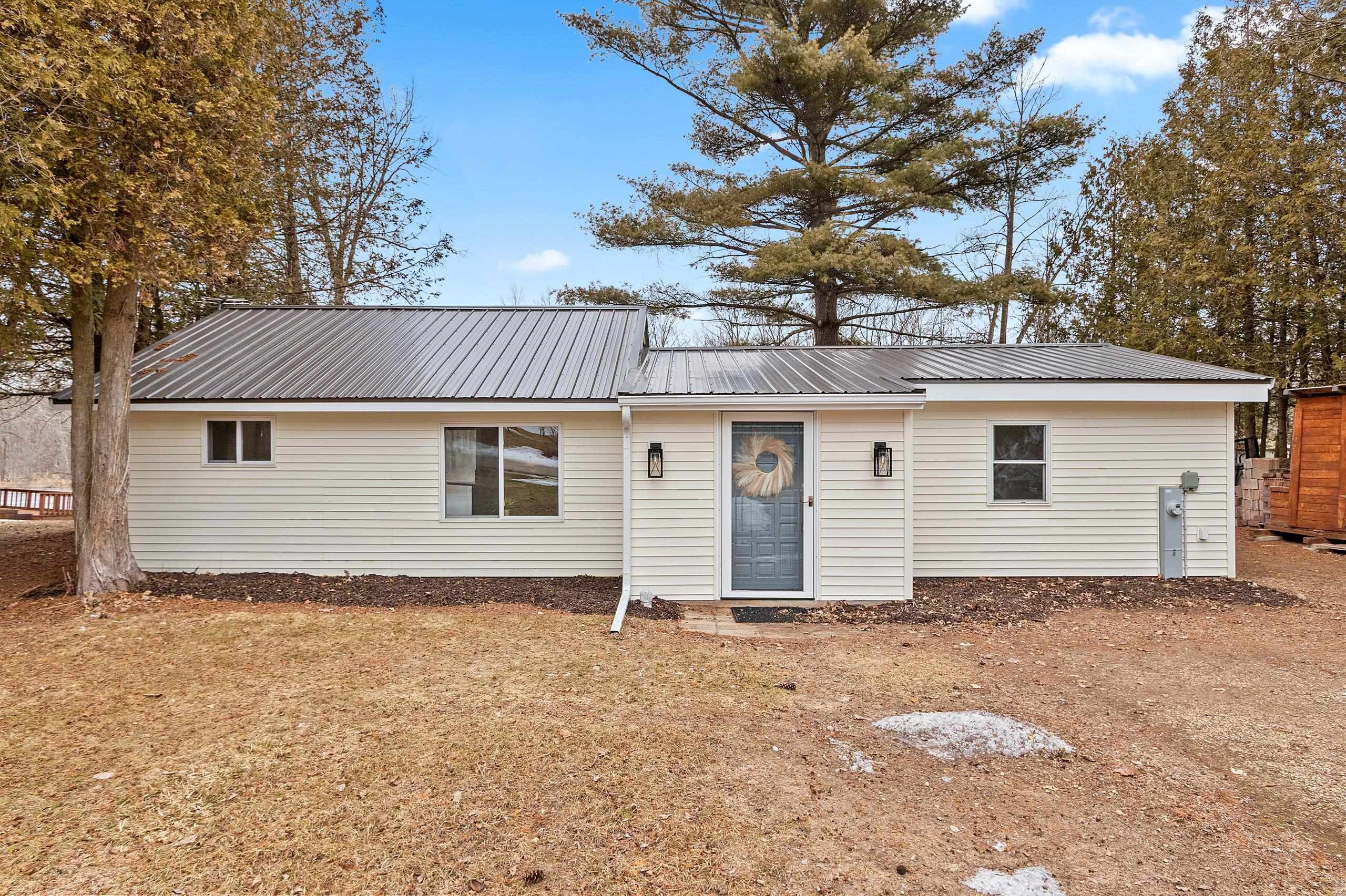 9762 Gray Lake Road Gillett, WI 54124 - Photo 52 of 60