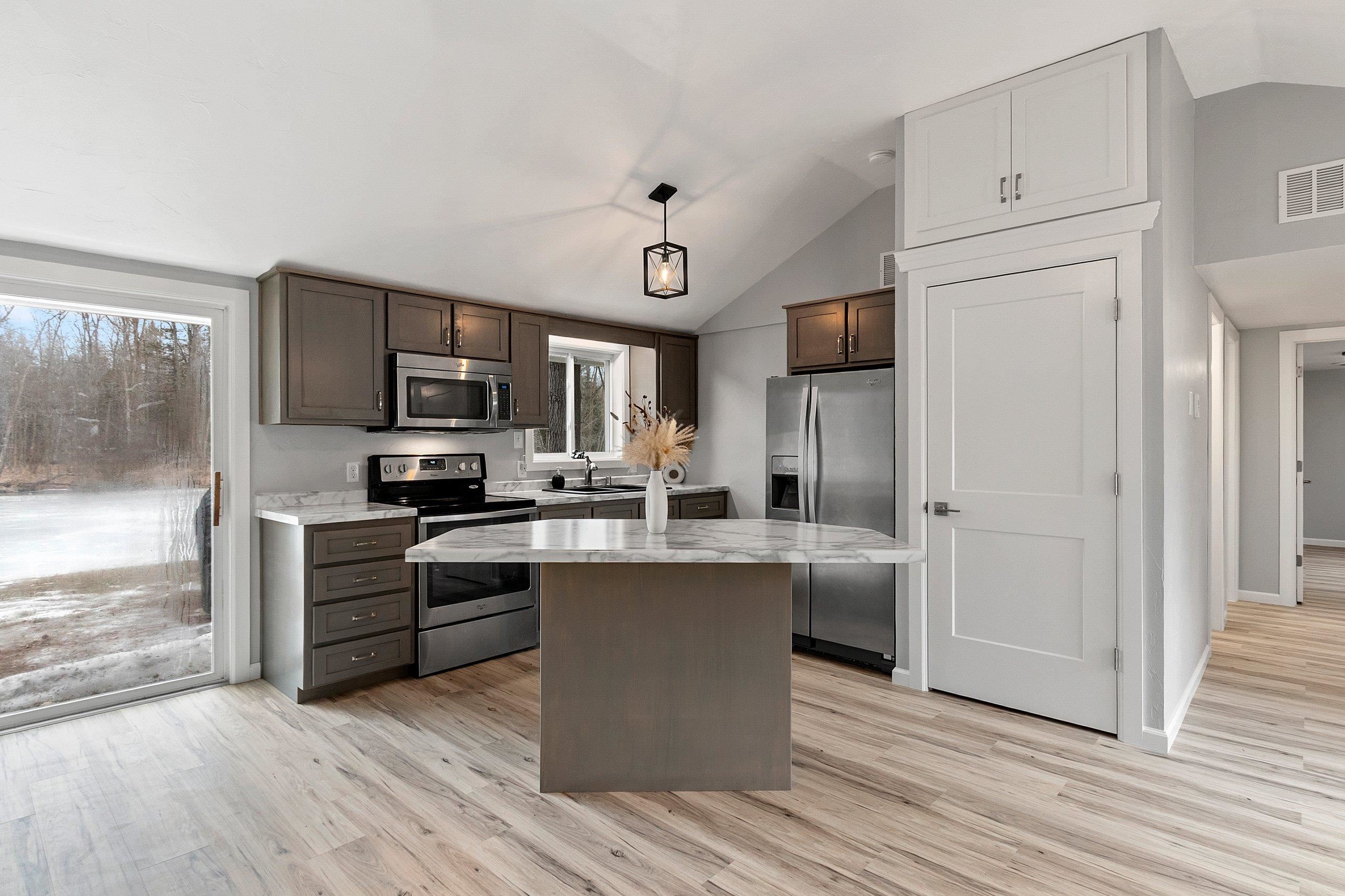 9762 Gray Lake Road Gillett, WI 54124 - Photo 8 of 60