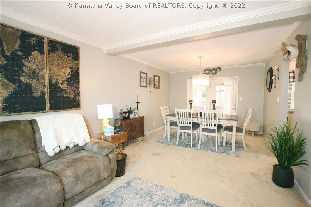 369 Eureka Road Charleston, WV 25314 - Photo 9 of 43 Gallery Image 9