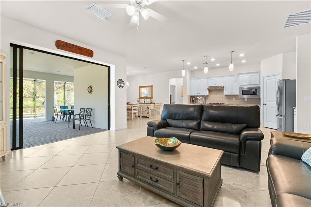 16577 Windsor Way Alva, FL 33920 - Photo 5 of 29