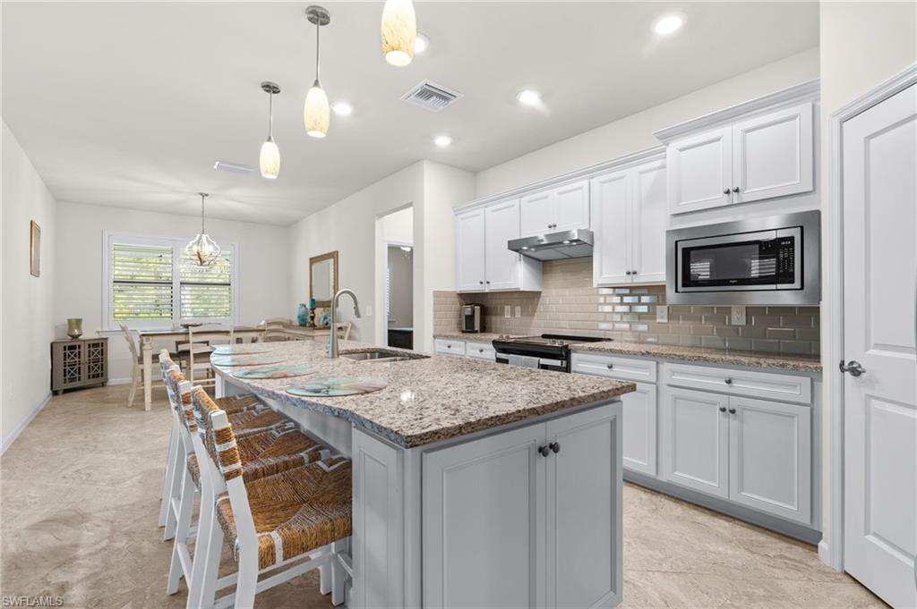 16577 Windsor Way Alva, FL 33920 - Photo 6 of 29