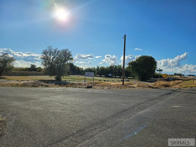 $198,500 | 630 North 2884 East, Roberts, ID 83444