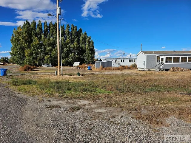 $198,500 | 630 North 2884 East, Roberts, ID 83444