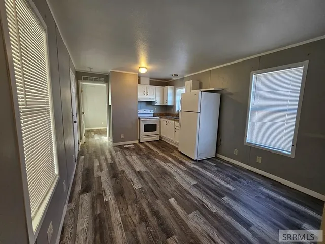 $204,900 | 630 North 2884 East, Roberts, ID 83444