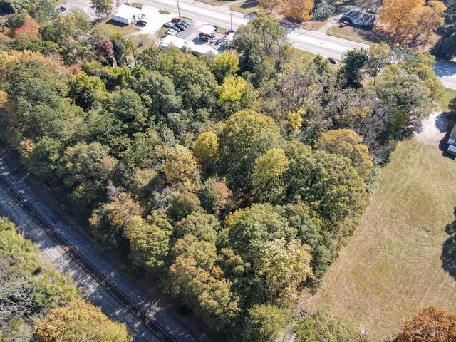 $425,000 | 3014 East Main St Extension, Spartanburg, SC 29307