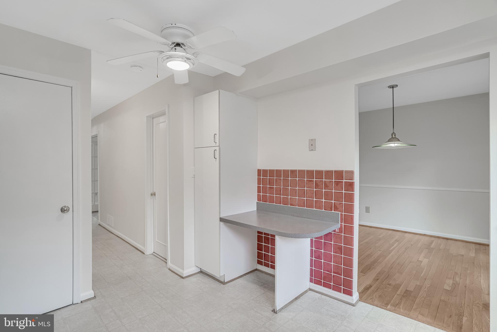 8301 Forrester Boulevard Springfield, VA 22152 - Photo 19 of 50 Kitchen