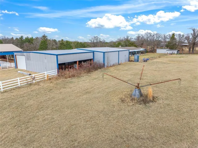 a view of a terrace with sky view