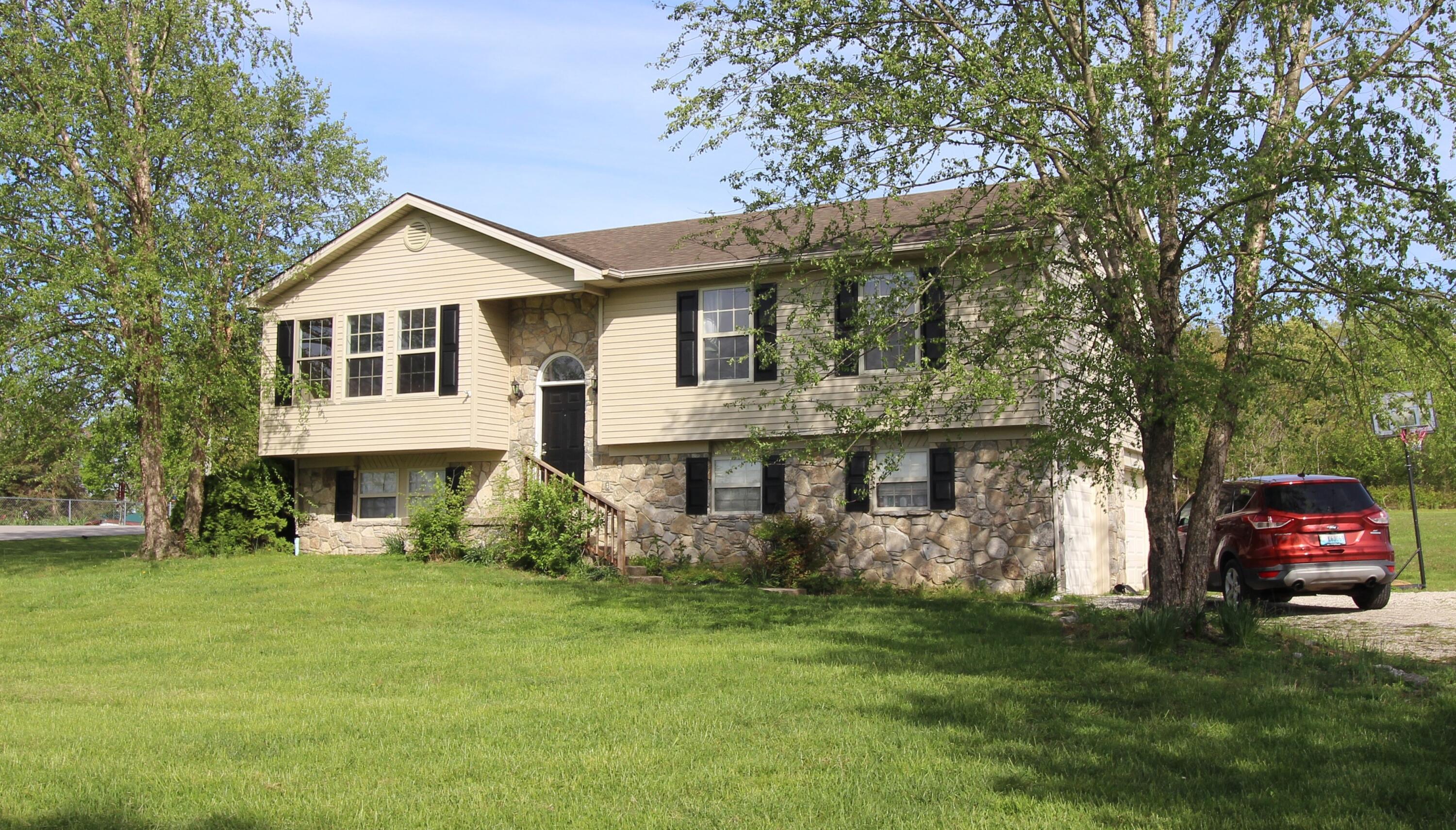 312 Springhurst Drive Berea, KY 40403 - Photo 1 of 45 Front