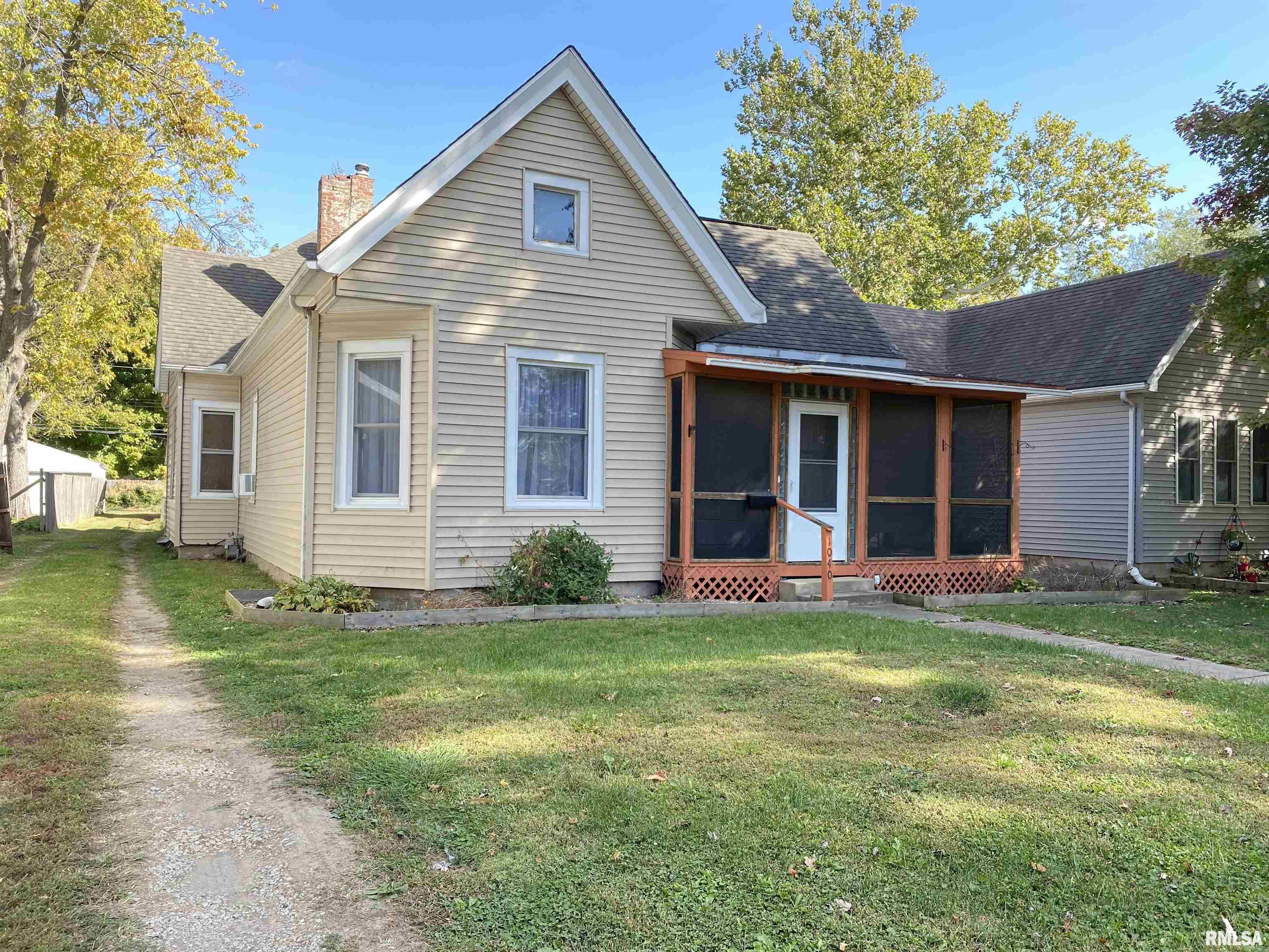 1040 North Patton Avenue Springfield, IL 62702 - Photo 2 of 30
