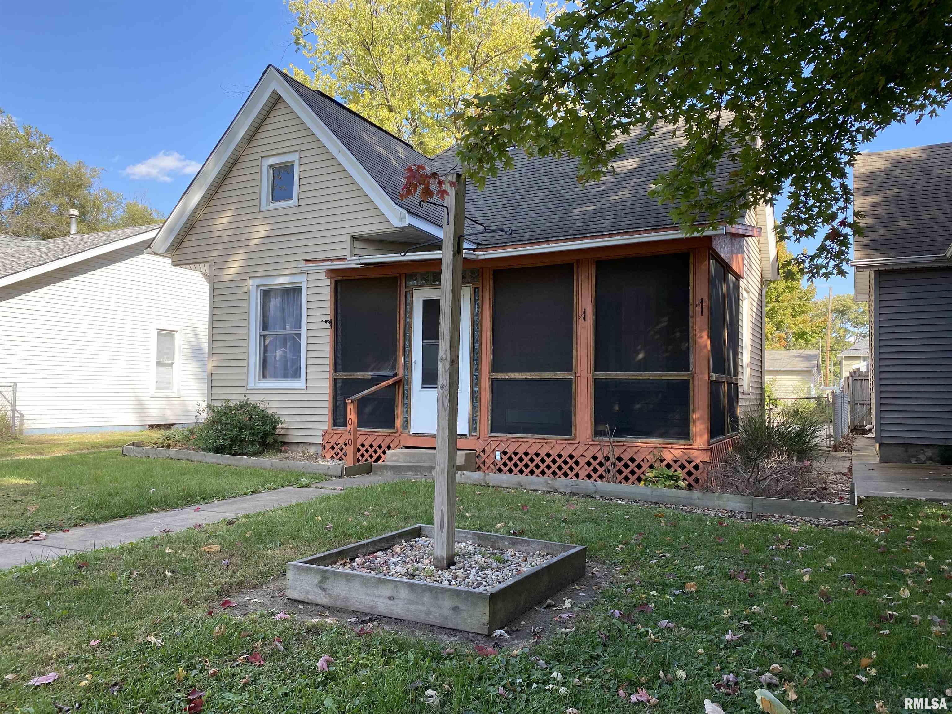 1040 North Patton Avenue Springfield, IL 62702 - Photo 3 of 30