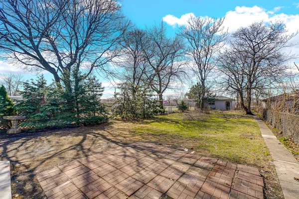 $290,000 | 8758 South Wabash Avenue, Chicago, IL 60619