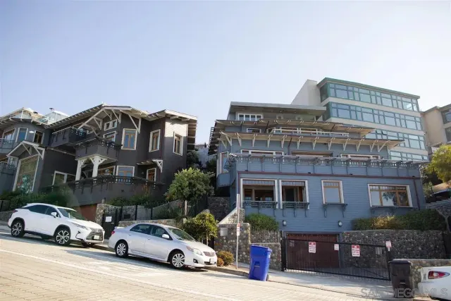 a car parked in front of a building