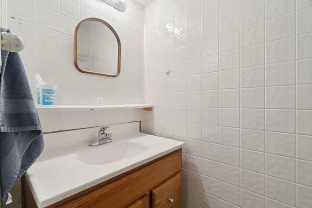 $409,000 | 96 Dairy Lane, Windsor, VT 05089